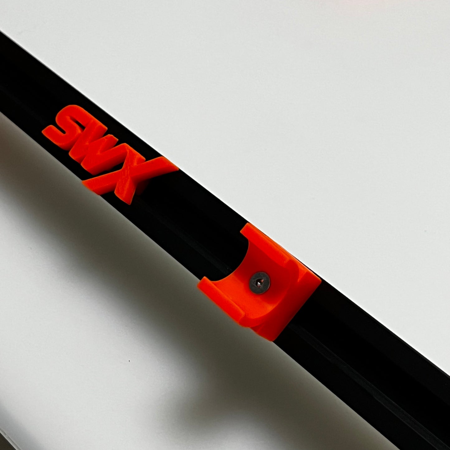Suspension shock pump 14mm clip